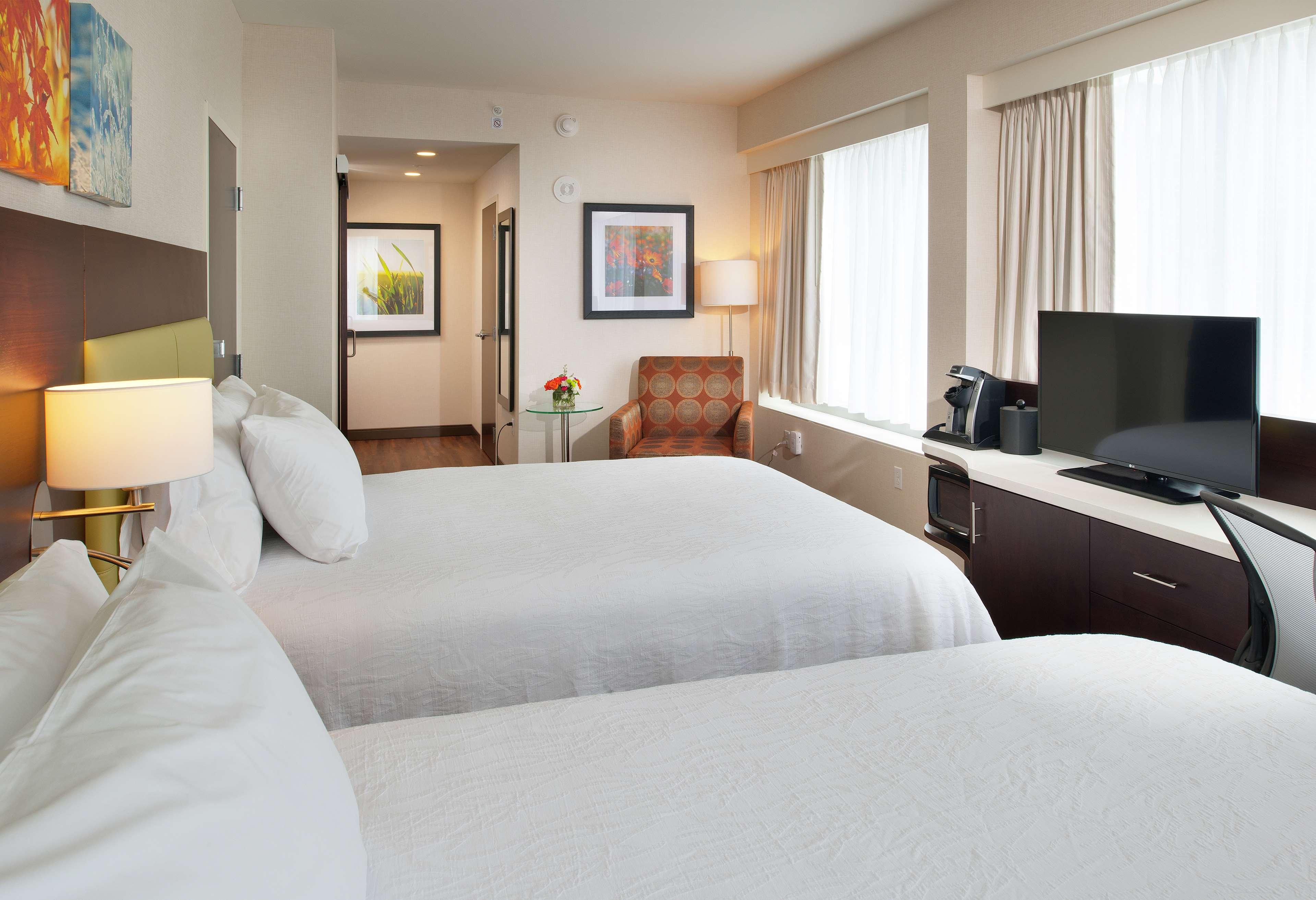 Hilton Garden Inn Pittsburgh Downtown Экстерьер фото